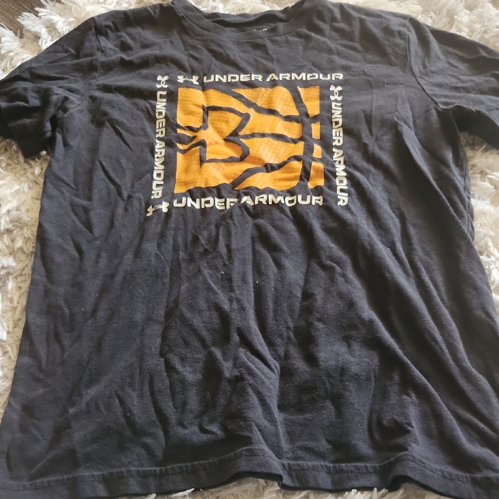 Under Armour Black Tee with Gold Graphic